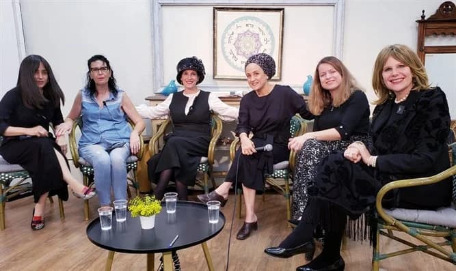 כתבה: מפגש מרגש בתל אביב: ״כולם בכו״